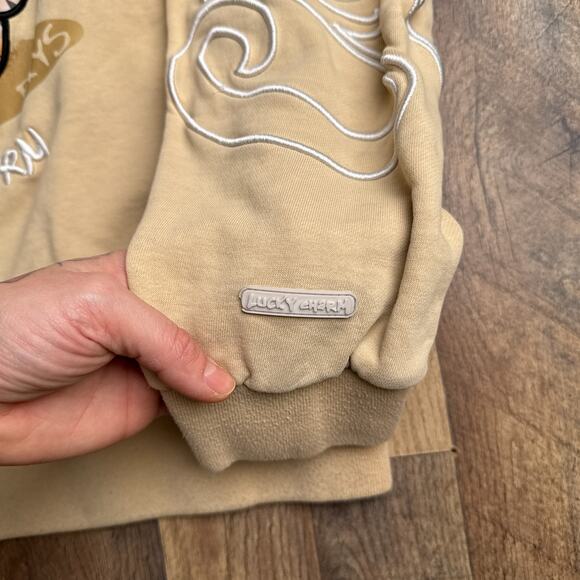 BKYS Lucky Charm Sweatshirt Men's‎ Medium Yellow Embroidered Crew Neck 6468 - Picture 7 of 13